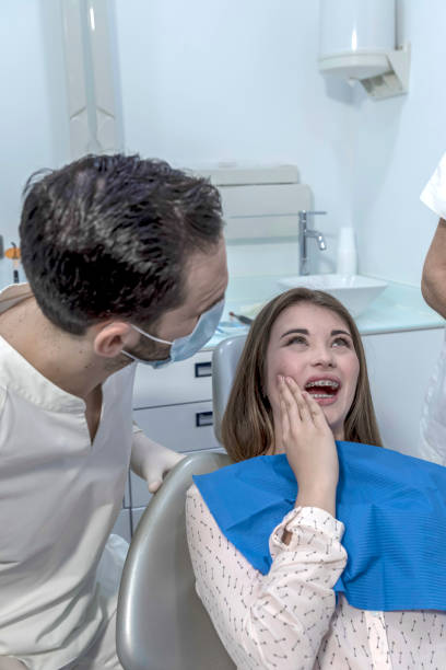  South Les, AK Emergency Dentist Pros